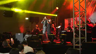 Sibel Can Konya’yı coşturdu! Konsere yoğun ilgi