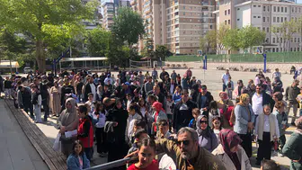 Seyit Ulugülyağcı İmam Hatip Ortaokulu’nda kayıt kabul sınavı heyecanı
