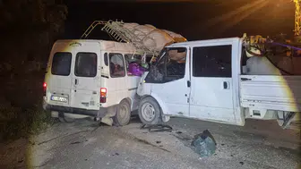 Konya’da kavşakta feci kaza: 7 kişi yaralandı