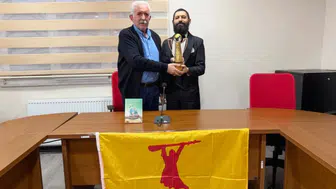 Yazar Akif Manaf'a “Eşitlik ve Barış Ödülü” verildi