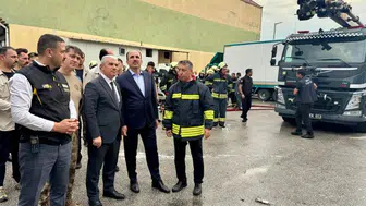 Konya Valisi ve Başkan Altay dev yangının olduğu bölgede!
