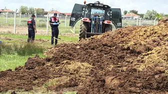 Aksaray'da gübre yığınının altında kalmıştı: Acı haber geldi