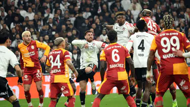 Dev derbide 10 kişi ile Galatasaray güldü