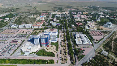 Selçuk Üniversitesi o kategoride Türkiye’de 6. sıraya yerleşti!