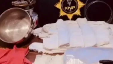 Konya'da evi uyuşturucu imalathanesine çevirmiş! 9 kilo metamfetamin ele geçirildi
