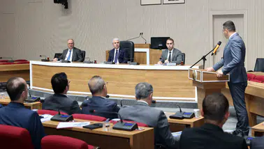 Konya'da yatırımlar mercek altında! Vali Akın tüm kurumları bir araya getirdi