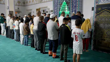 Konya'da çocuklar camilerde buluşuyor! Büyük ödül için geri sayım başladı