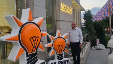 Konyalı Başkan Genel Merkez’de! Taş üstüne taş koyan diyerek açıkladı