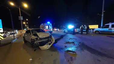 Karaman’da alkollü ve ehliyetsiz sürücü dehşeti! 4 yaralı
