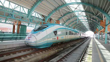 Hızlı tren ile İstanbul-Ankara hattı seyahat süresi kısalıyor