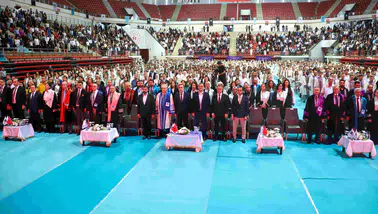 KTO Karatay Üniversitesi’nde 1.800 öğrenci diplomasına kavuştu