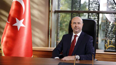 Başkan Pekyatırmacı geleneği bozmadı! Cuma buluşmasında anlamlı mesaj