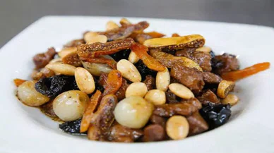 Fatih Sultan Mehmet'in sevdiği yemeklerden biri olan Kuzu Mutancana nasıl yapılır? Ve malzemeleri...