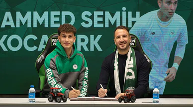 Konyaspor'da 3 yıllık imza! Genç oyuncu profesyonel oldu