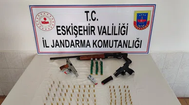 Dev operasyon! Silah kaçakçılığına geçit verilmedi