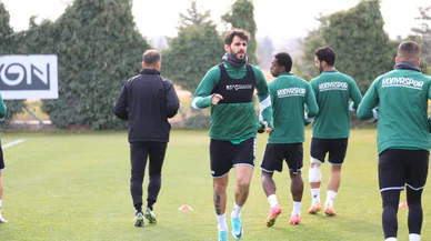 Konyaspor’da Nelson Oliveira’nın sıkıntısı belli oldu