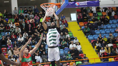 Konyaspor, potada şampiyonluk adayını konuk ediyor