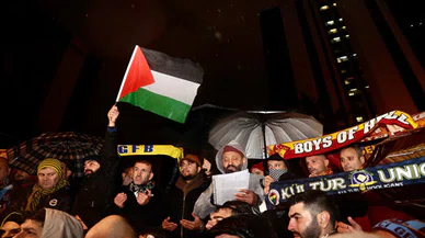 Futbol taraftar gruplarından İsrail'e "Filistin" tepkisi