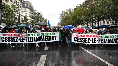 Yağmura rağmen Gazze için sokaklara indiler