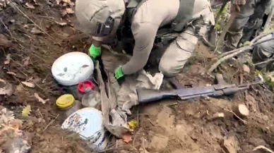 Dere yatağında arama: Toprağa gömülü silahlar bulundu