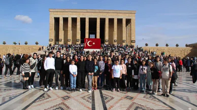 Akşehir Belediyesi’nden başarılı öğrencilere gezi ödülü