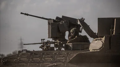 İsrail'den Lübnan halkına tehdit mesajı