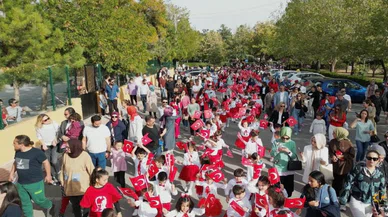 Meram Şehit Kubilay Anaokulu Ailesi Cumhuriyetin 100. yılını coşkuyla kutladı