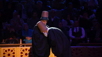 Mevlana'nın İzinde Kalpler Birleşti 750 Yılın Şerefine Konya'da Şeb-i Arus Coşkusu!