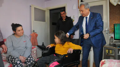 Konya'nın o belediyesinden 67 milyon liralık yardım! Nakdi, giyim, kırtasiye, tekerlekli sandalye...