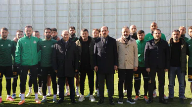 Vali Özkan ve Başkan Altay'dan Konyaspor'a maç öncesi moral!