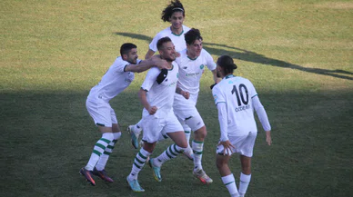 1922 Konyaspor'da takıma prim jesti