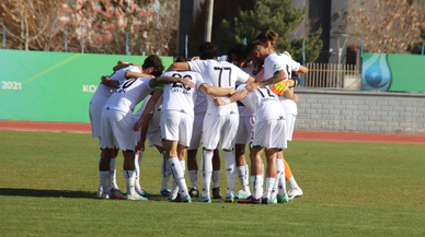 1922 Konyaspor’da ayrılıklar sürüyor
