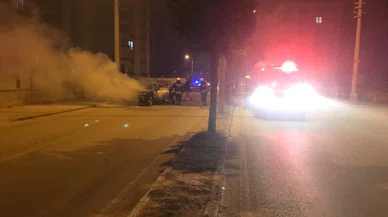 Seyir halindeki araç bir anda küle döndü...