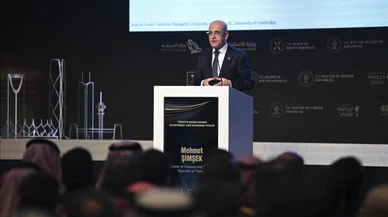 Şimşek: Türkiye 2028'de fiyat istikrarını sağlamış olacak