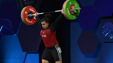 Konyalı milli halterciden iki madalya