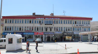 TIKLA- Oyunu ver!.. Yunak'ta seçim heyecanı: Başkan kim olmalı?