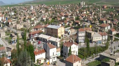 TIKLA- Oyunu ver!.. Emirgazi'de seçim heyecanı: Başkan kim olmalı?