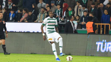 Konyaspor'da ilk maçında sınıfı geçen Hadebe çok mutlu