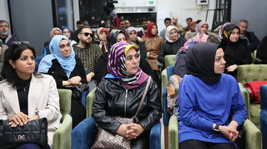 DOSD Meram uzmanlarla özel bireylerin ailelerini buluşturmaya devam ediyor!