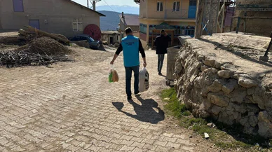 İlim Dünyası Derneği Ramazan ayı öncesi onlarca aileye yardımda bulundu