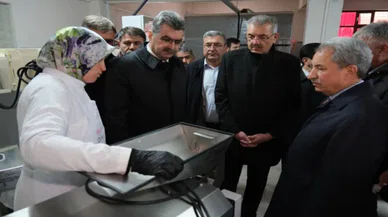 Akşehir'de Meyve Kurutma Tesisi'nin açılışı yapıldı