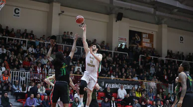 Konyaspor, lideri salladı ama yıkamadı