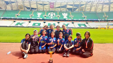 Sarayönü İsmail Kara Ortaokulu, Konya üçüncüsü oldu