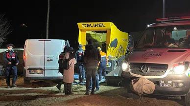 Yem karma makinesine düştü: Acı son!