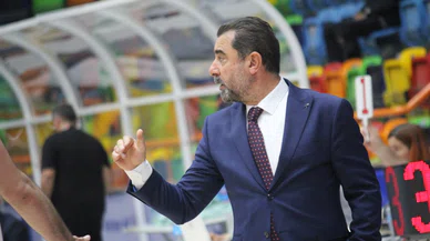 Konyaspor ligde kalacağına inanıyor! Koç Gencer Baytimur'dan açıklama