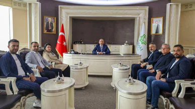 Konyaspor yönetimi ile Başkan Kavuş bir araya geldi