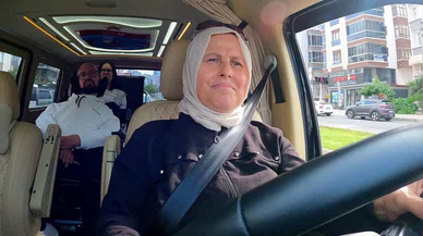 50 yaşındaki anneden alkışlanacak hareket! Bakın SMA'lı çocukları için ne yaptı...