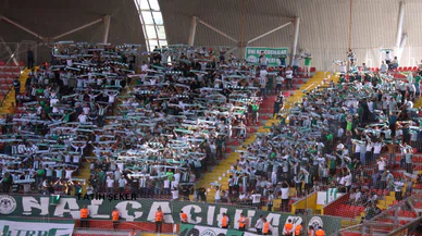 Konyaspor taraftarı biletleri tüketti!