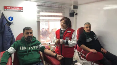 Kan veren herkese Konyaspor atkısı hediye