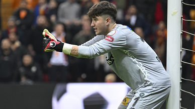 Konyasporlu kaleci, Avrupa'dan gelen transfer ilgisini resmen açıkladı